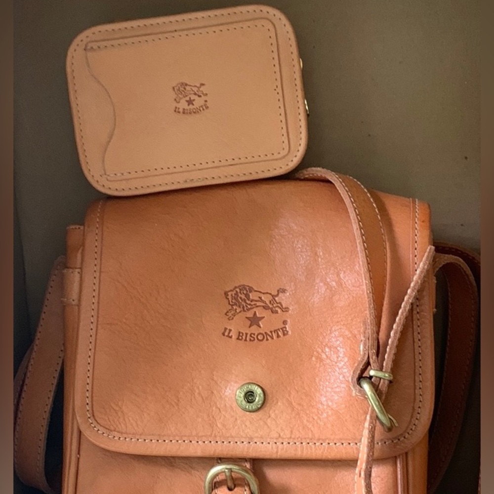 Il Bisonte crossbody bag with matching coin purse